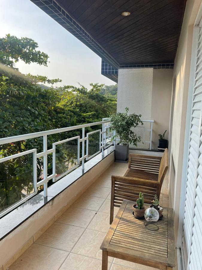 Recanto Verde-Apto Na Praia Do Tombo กัวรูจา ภายนอก รูปภาพ